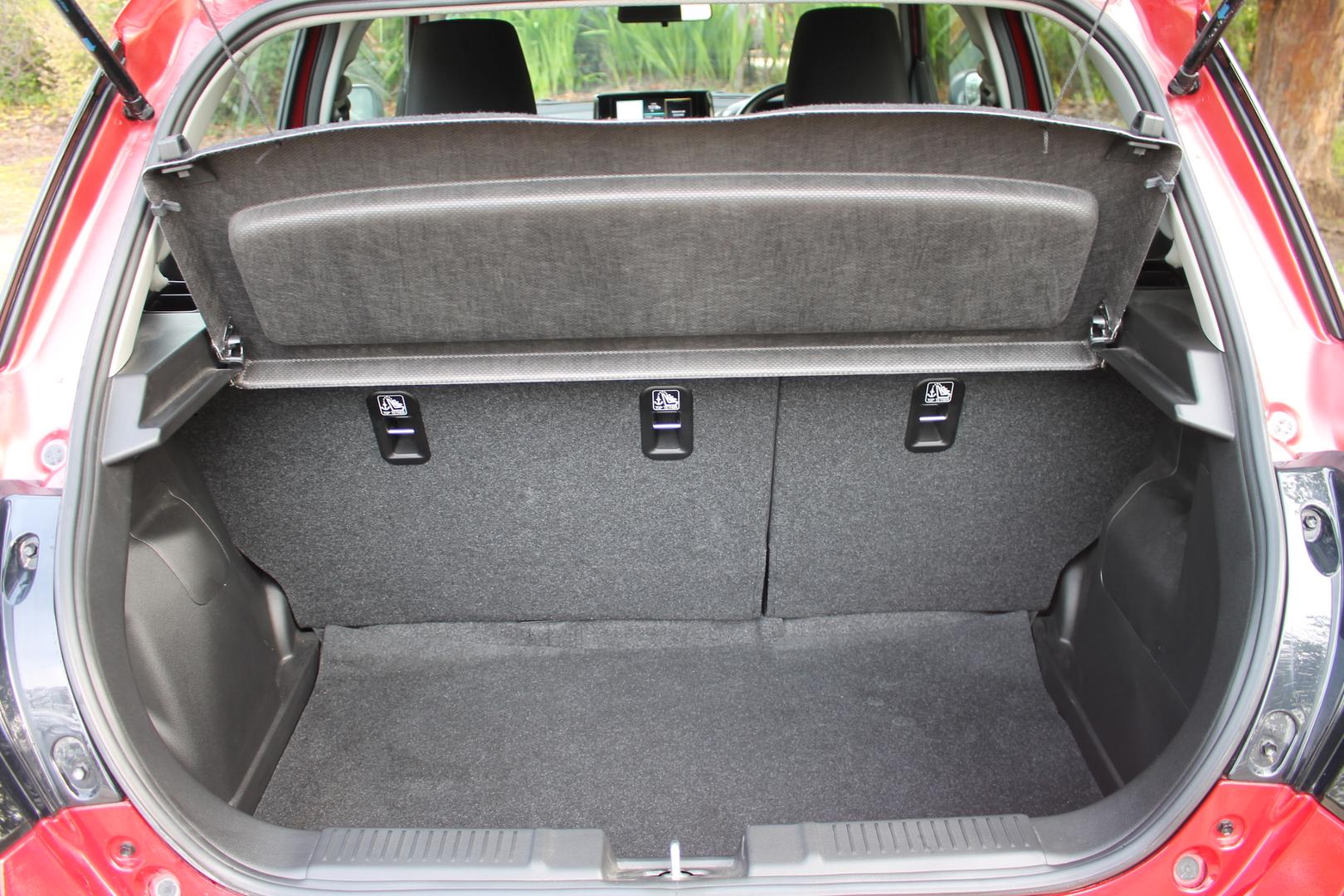 2025 Used Suzuki Swift UZ Hybrid Hatchback