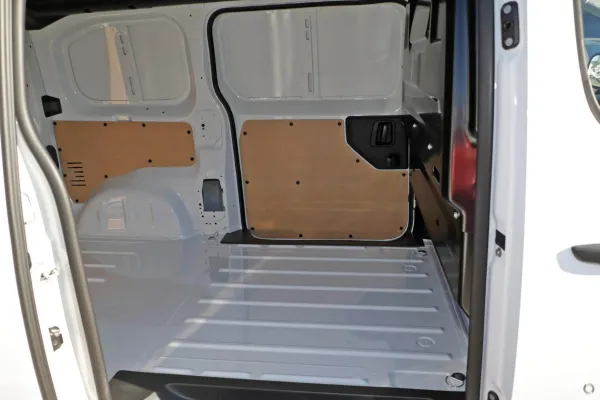 2025 New Peugeot Expert K0 Premium Van