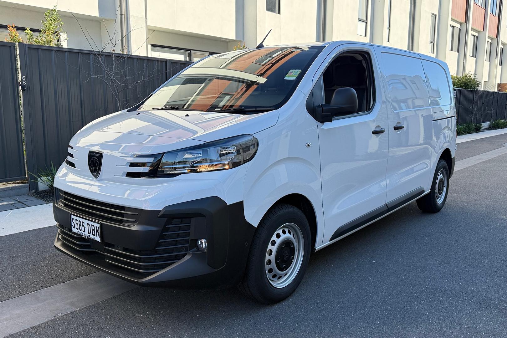 2025 Demo Peugeot Expert K0 Pro Van