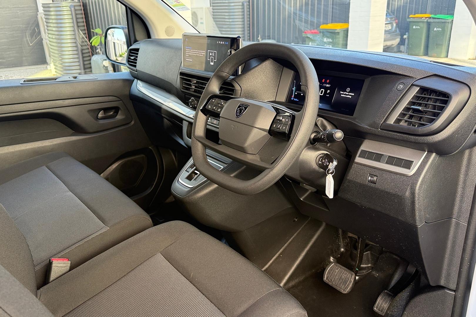 2025 Demo Peugeot Expert K0 Pro Van