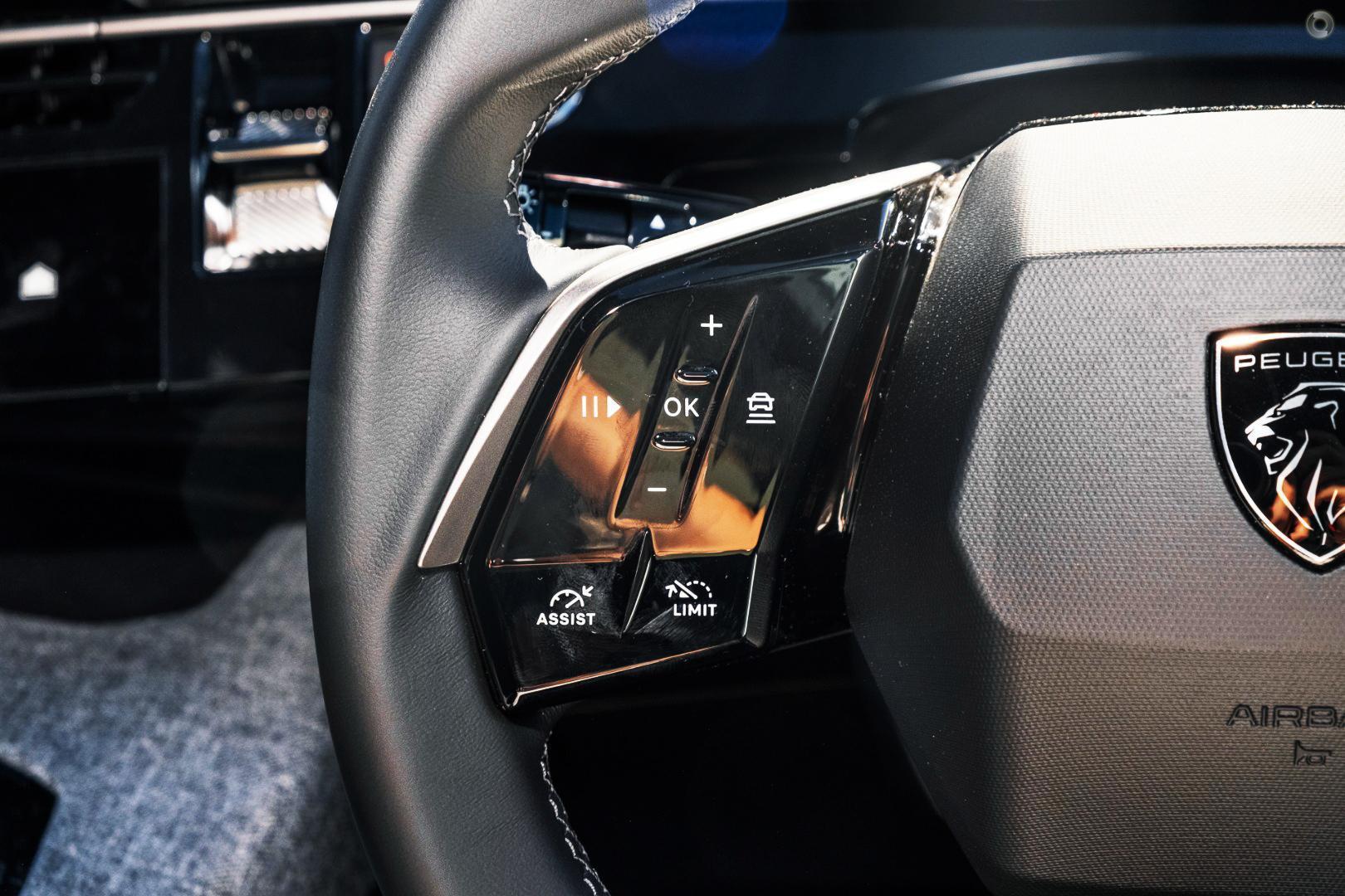 2025 New Peugeot 3008 P64 Allure Hybrid SUV