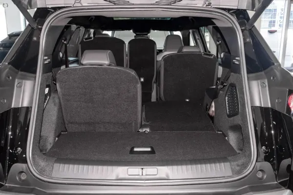 2025 New Peugeot 5008 P74 GT Premium Hybrid SUV