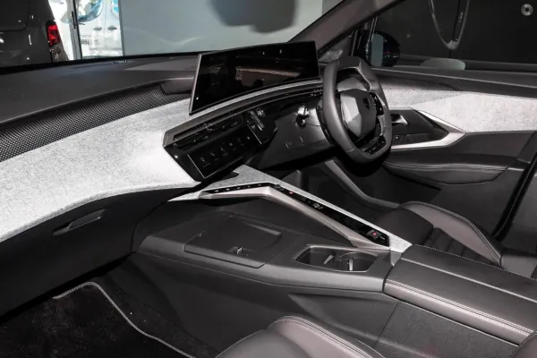 2025 New Peugeot 5008 P74 GT Premium Hybrid SUV
