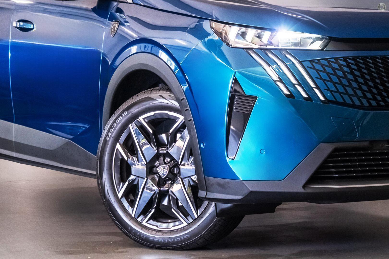 2025 New Peugeot 5008 P74 GT Premium Hybrid SUV