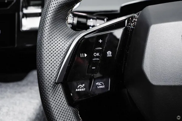 2025 New Peugeot 3008 P64 GT Premium Hybrid SUV