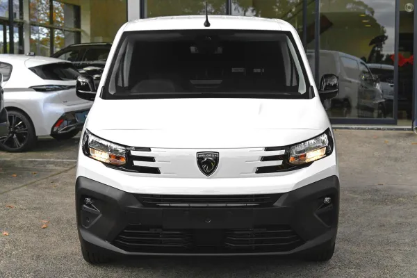 2026 New Peugeot Partner K9 Pro Van