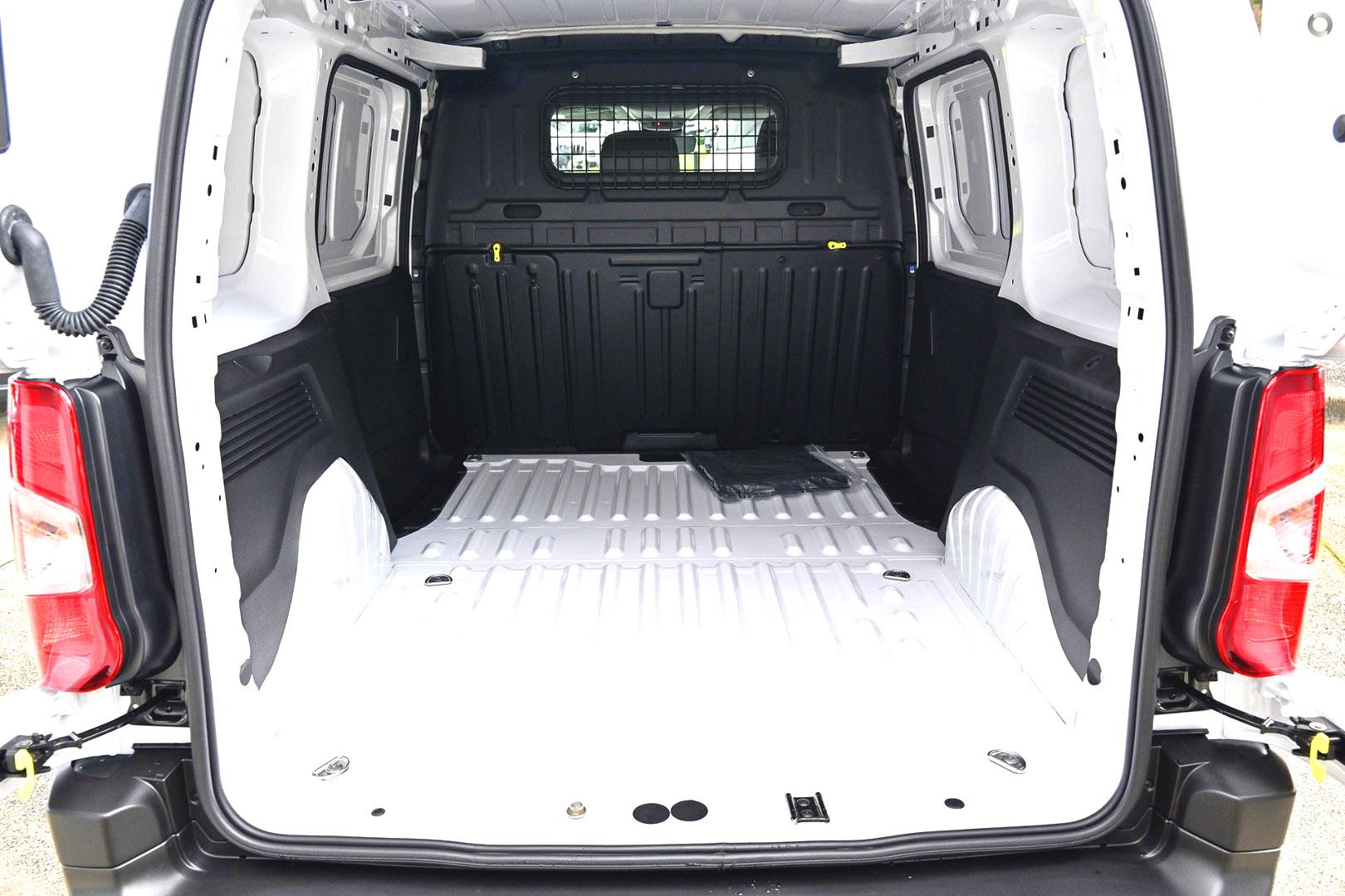 2026 New Peugeot Partner K9 Pro Van