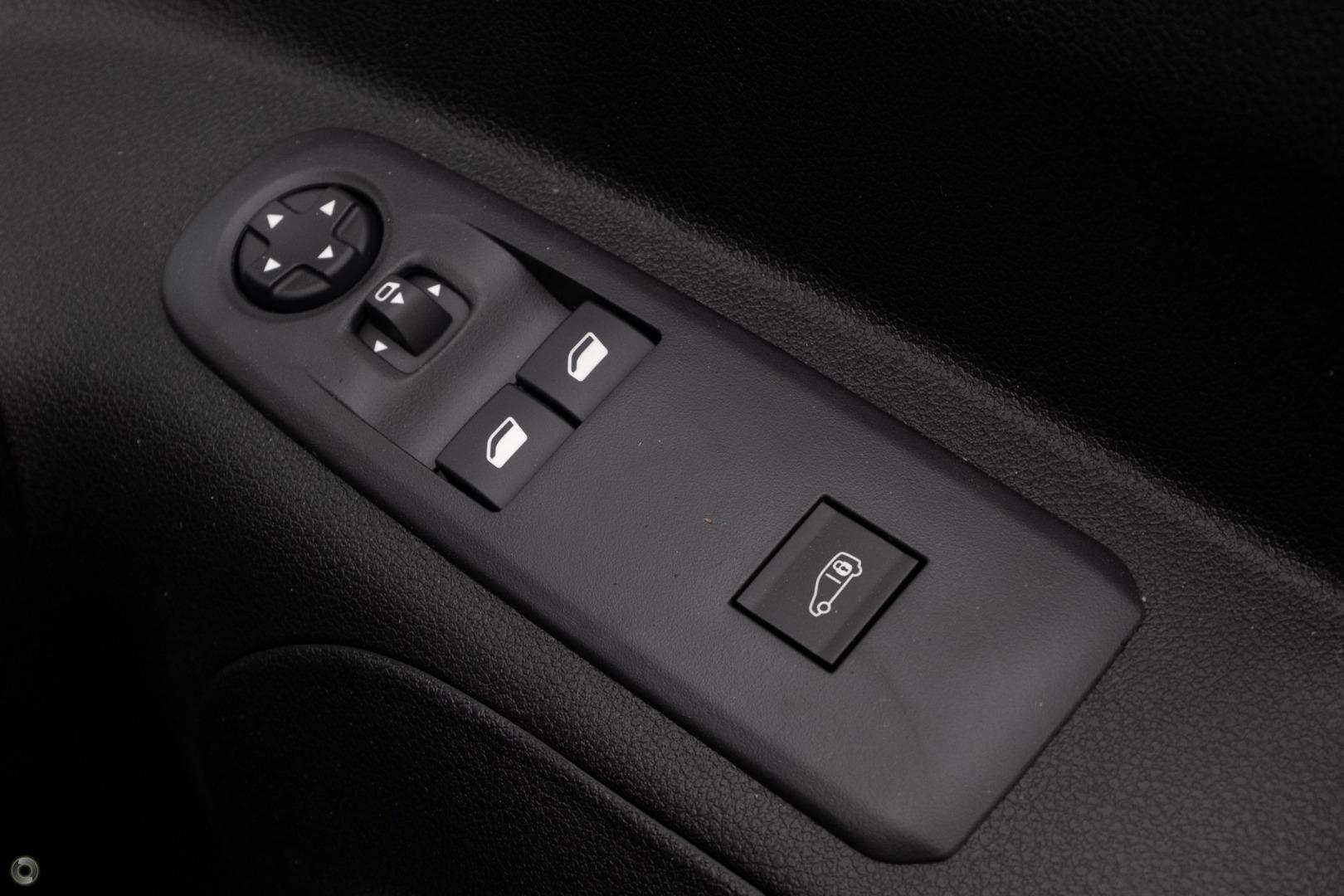 2026 New Peugeot Partner K9 Pro Van