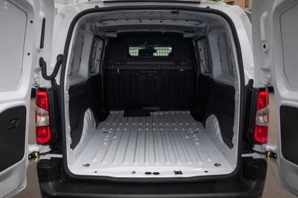 2026 New Peugeot Partner K9 Pro Van