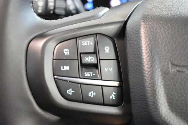 2025 Used Ford Everest Sport SUV