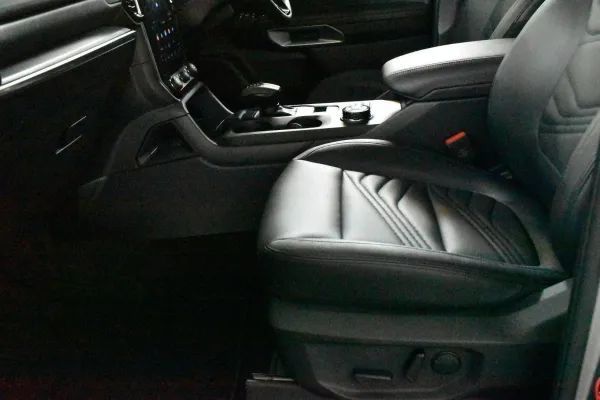 2025 Used Ford Everest Trend SUV