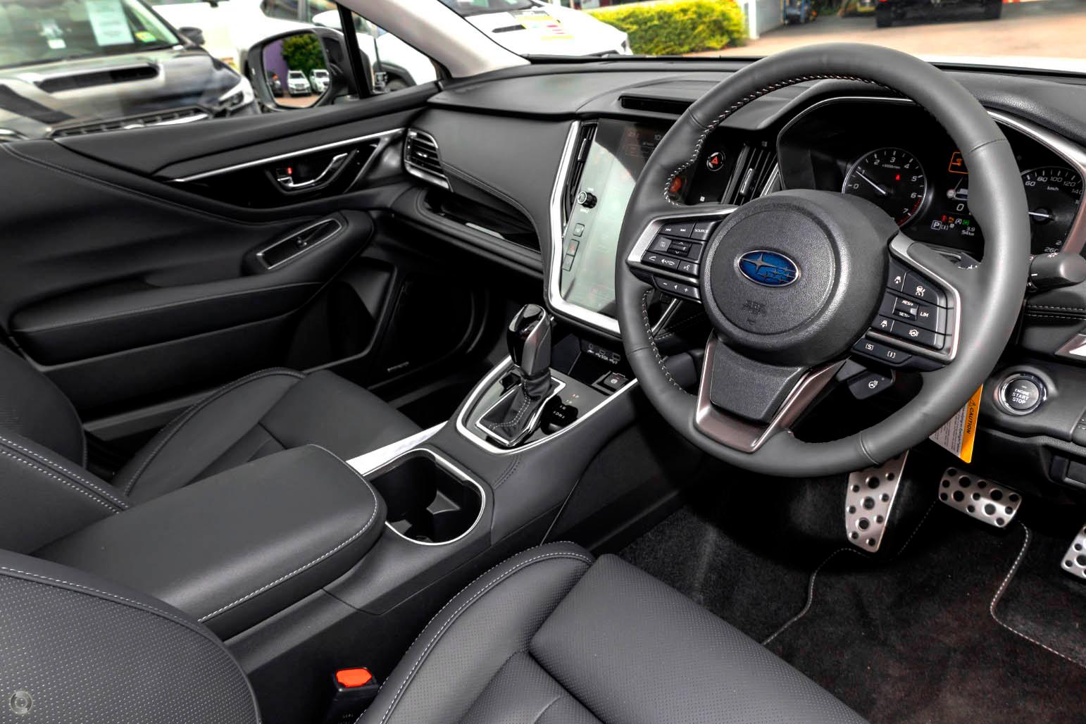 2024 Demo Subaru Outback 6GEN AWD Touring SUV