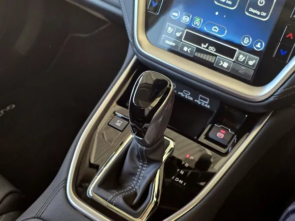 2025 Demo Subaru Outback 6GEN AWD Touring XT SUV