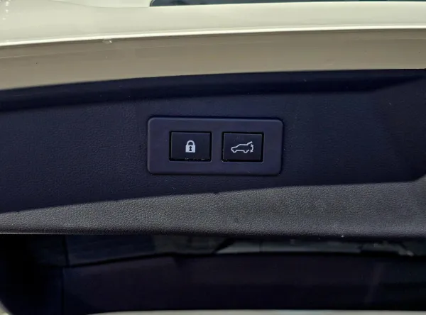 2025 Demo Subaru Outback 6GEN AWD Touring SUV