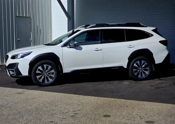 2025 Demo Subaru Outback 6GEN AWD Touring SUV