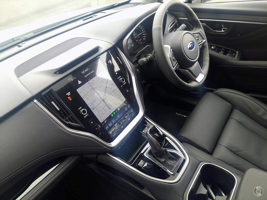 2025 Demo Subaru Outback 6GEN AWD Touring SUV