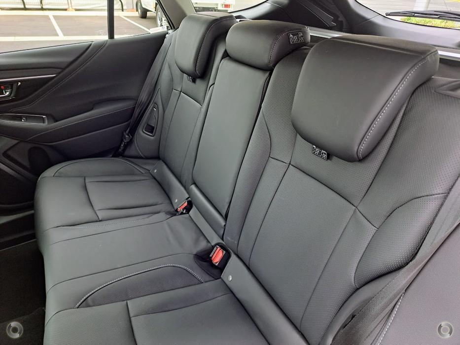 2025 Demo Subaru Outback 6GEN AWD Touring SUV