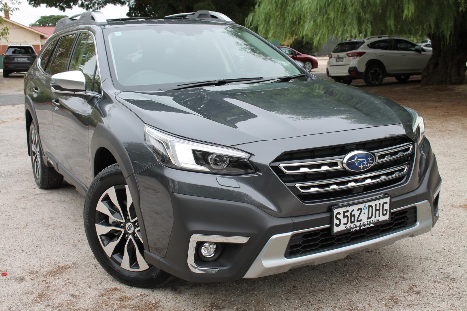 2025 Demo Subaru Outback 6GEN AWD Touring SUV