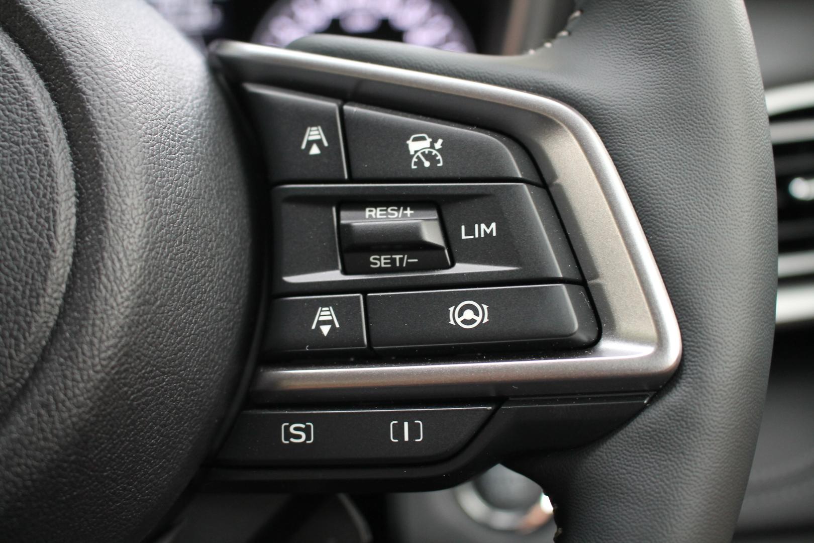 2025 Demo Subaru Outback 6GEN AWD Touring SUV