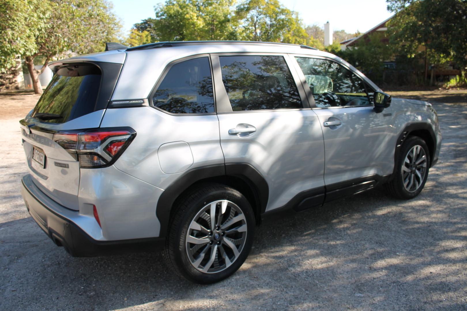 2025 Demo Subaru Forester S6 Hybrid Touring SUV
