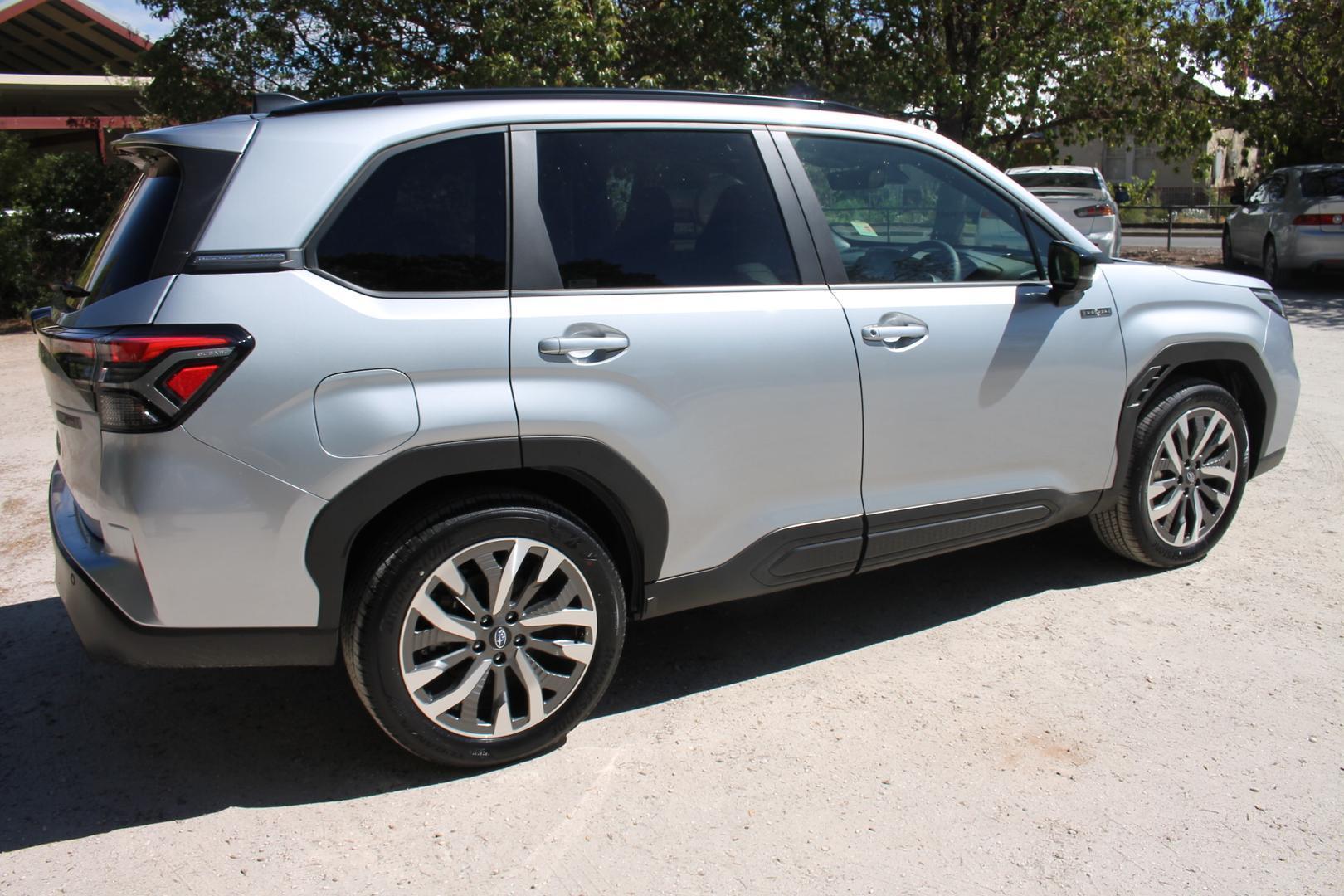 2025 Demo Subaru Forester S6 Hybrid Touring SUV
