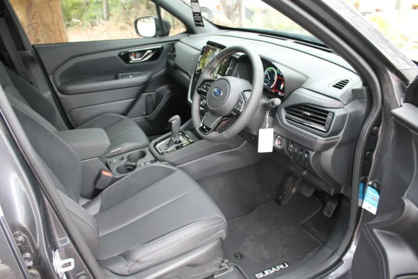 2025 Demo Subaru Forester S6 Hybrid Touring SUV