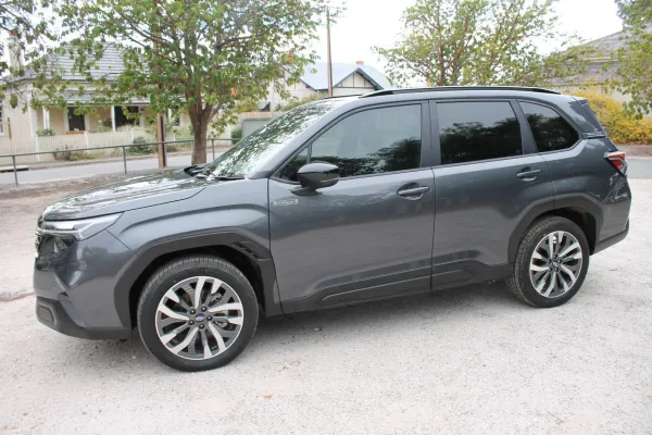 2025 Demo Subaru Forester S6 Hybrid Touring SUV
