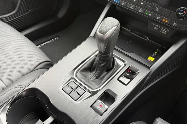 2026 Demo Subaru Outback 7GEN AWD Touring SUV