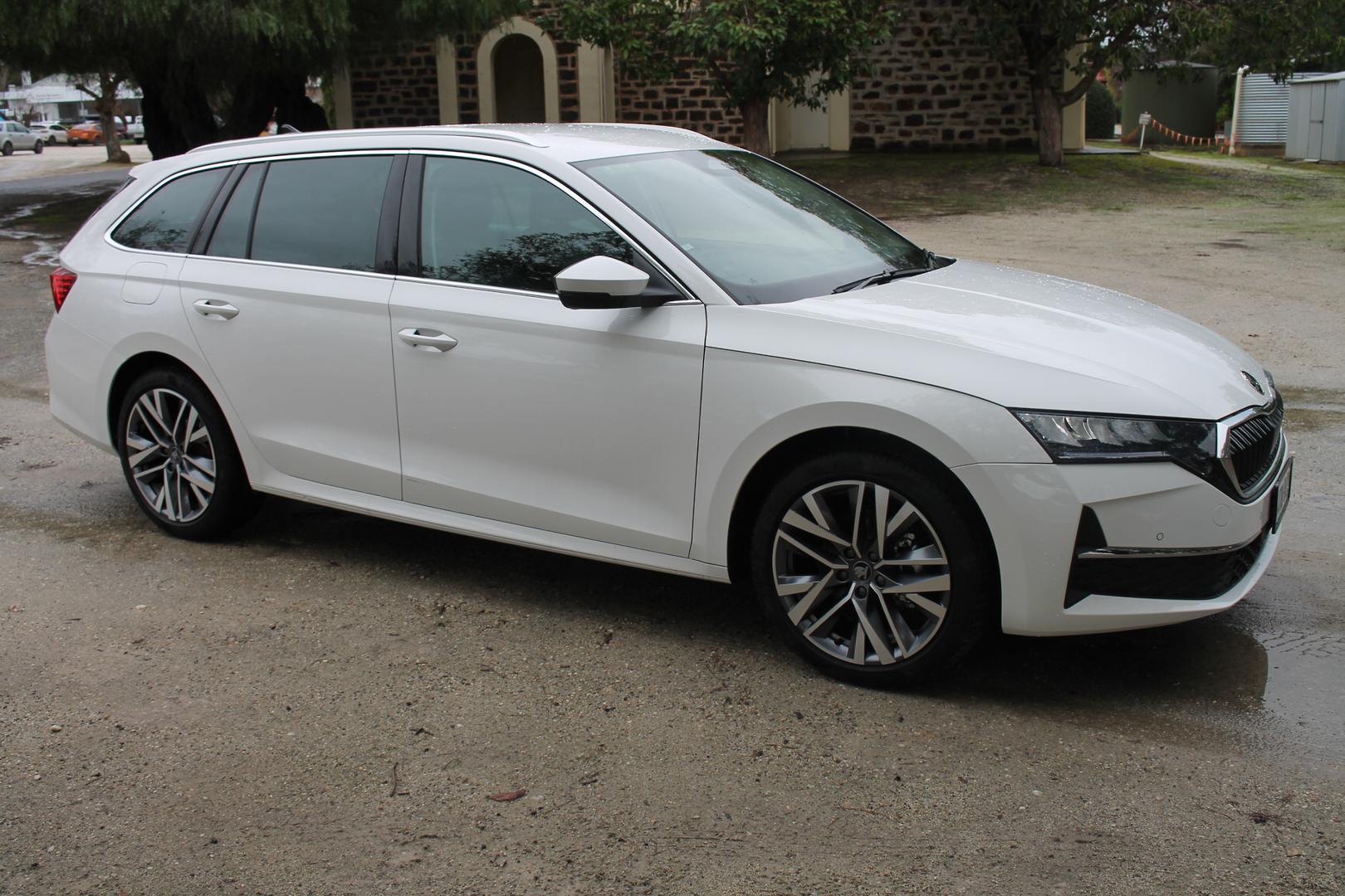 2025 Demo SKODA Octavia NX 110TSI Select SUV