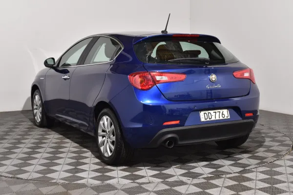 2015 Used Alfa Romeo Giulietta Series 1 Distinctive Hatchback