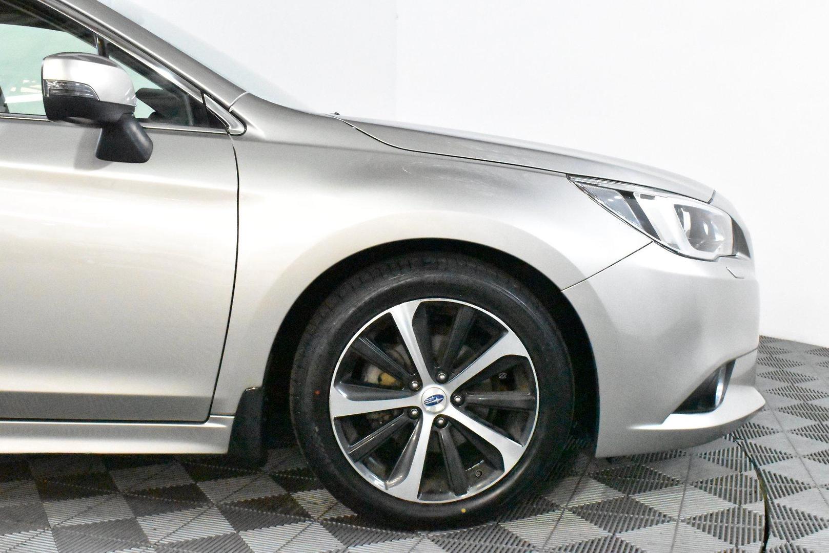 2015 Used Subaru Liberty 6GEN 25i Premium Sedan
