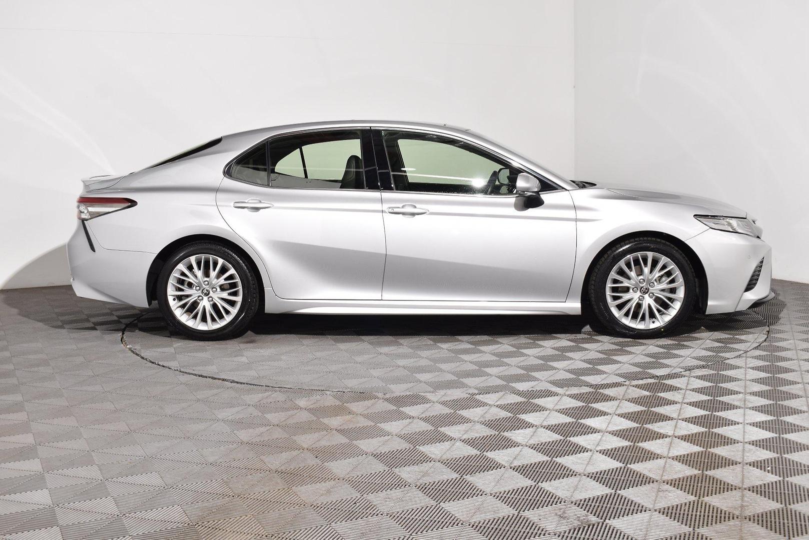 2018 Used Toyota Camry ASV70R SL Sedan