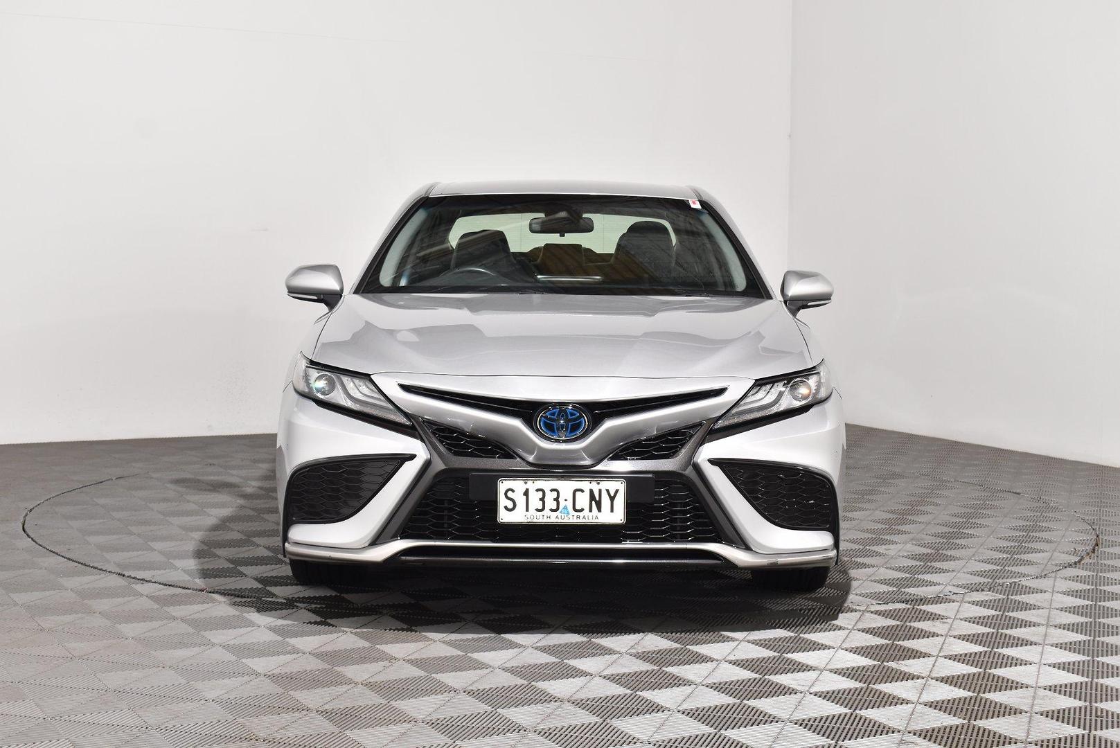 2021 Used Toyota Camry AXVH70R SX Sedan