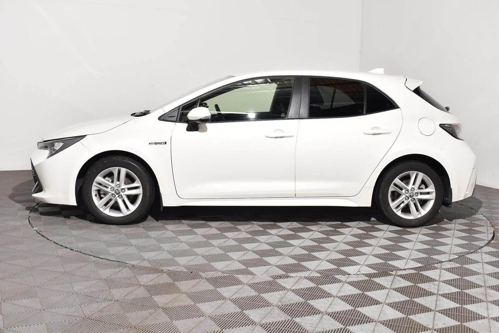 2019 Used Toyota Corolla ZWE211R SX Hybrid Hatchback
