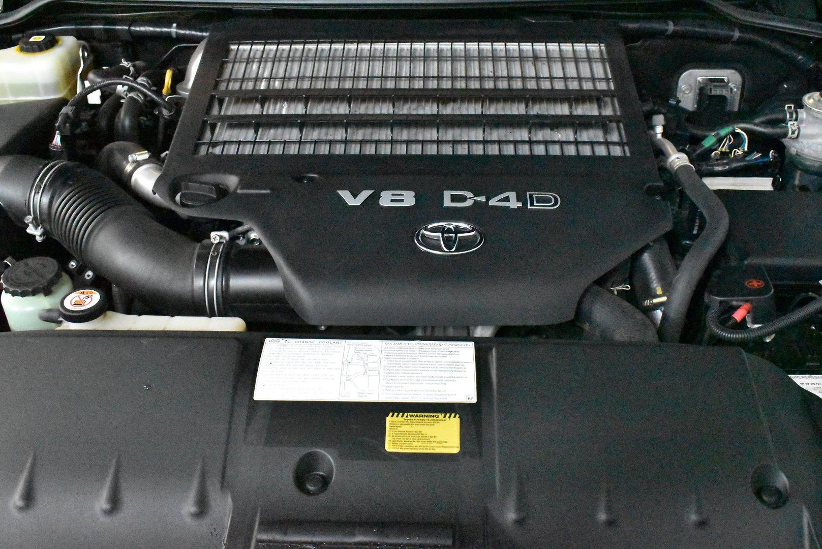 2020 Used Toyota Landcruiser VDJ200R Sahara SUV