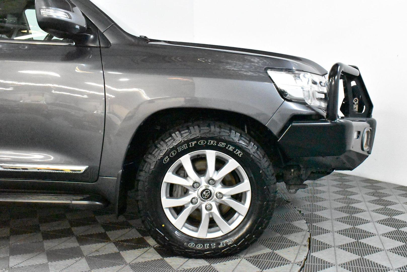 2020 Used Toyota Landcruiser VDJ200R Sahara SUV
