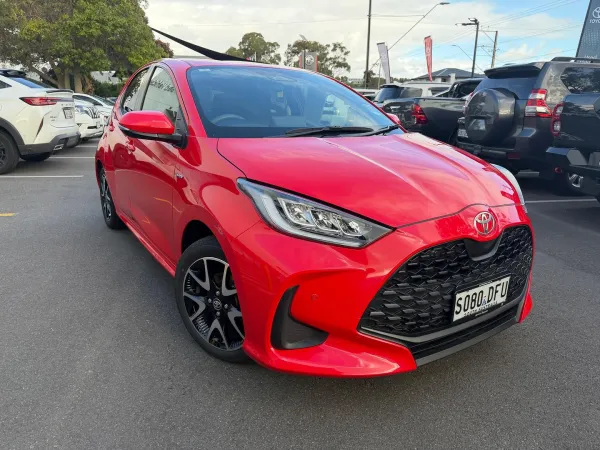 2025 Used Toyota Yaris MXPH10R SX Hybrid Hatchback