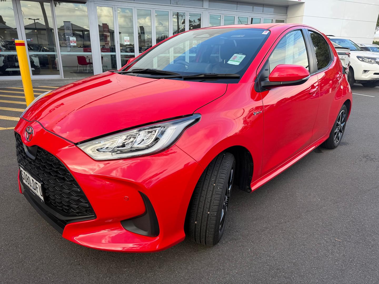 2025 Used Toyota Yaris MXPH10R SX Hybrid Hatchback