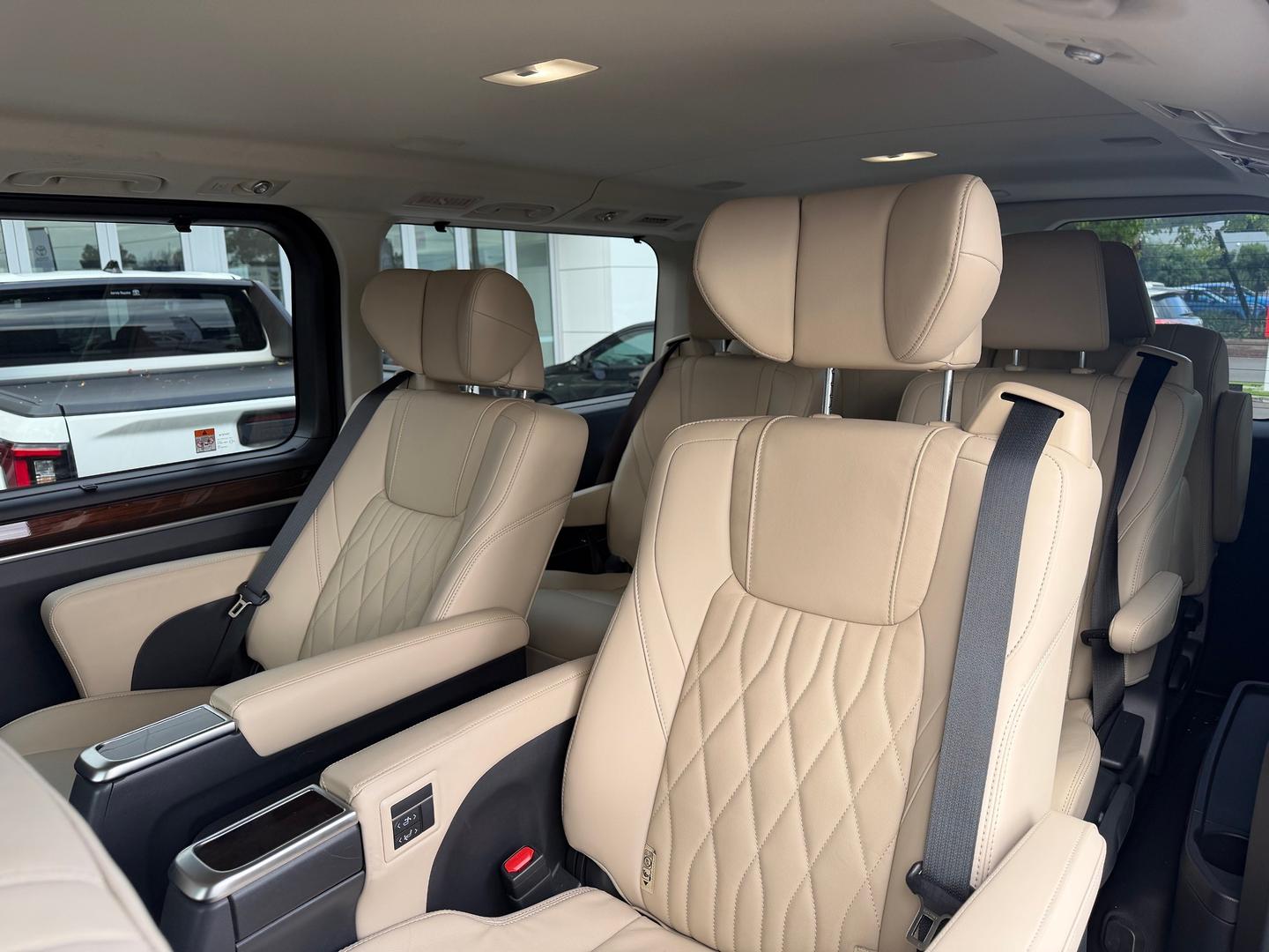 2024 Used Toyota Granvia GDH303R VX SUV