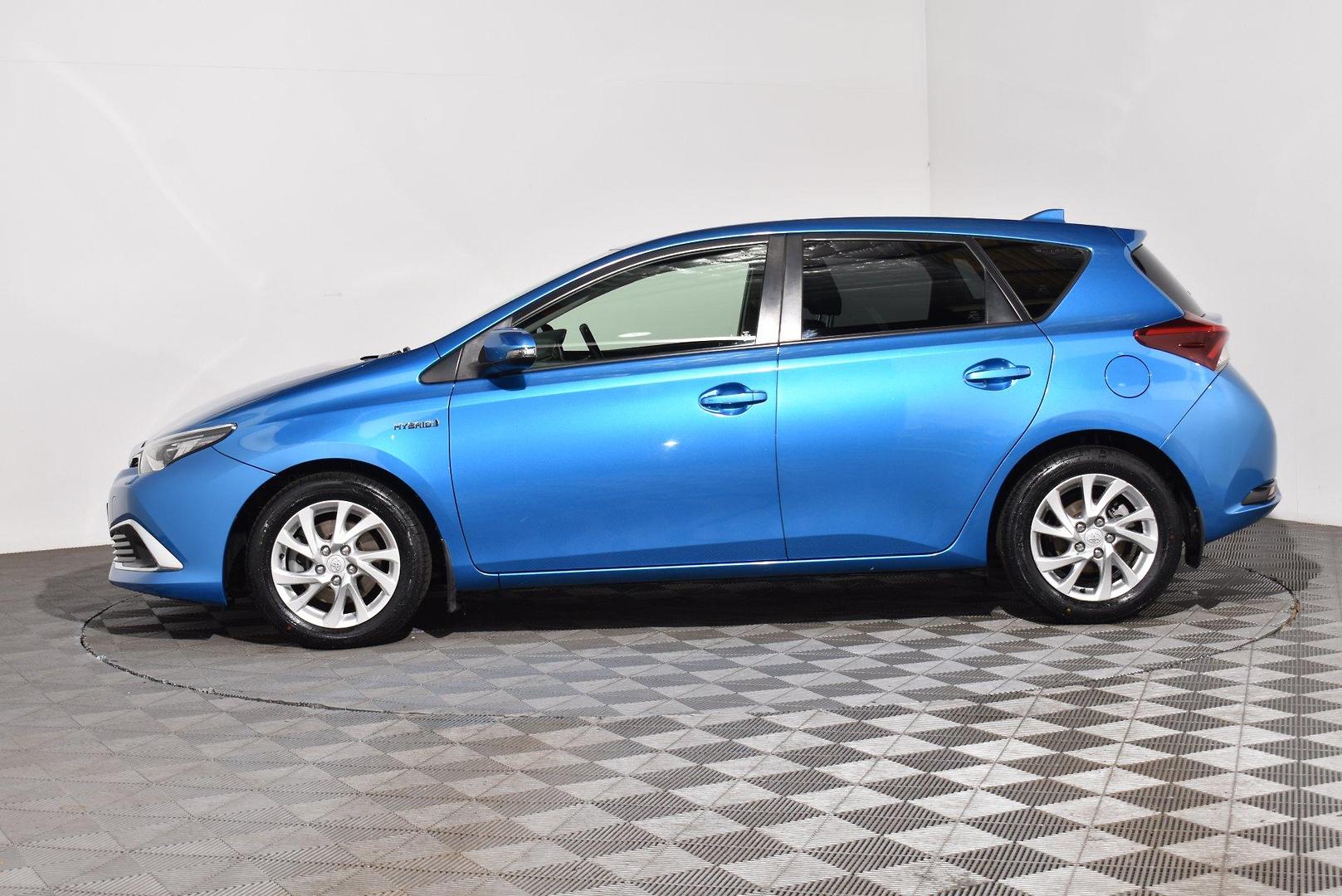 2016 Used Toyota Corolla ZWE186R Hybrid Hatchback