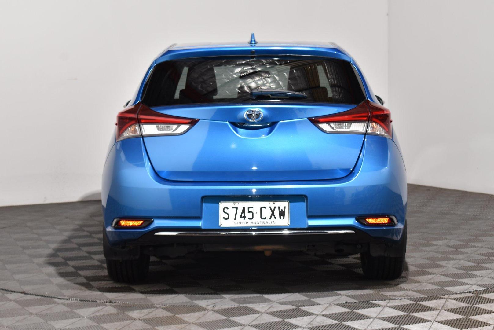 2016 Used Toyota Corolla ZWE186R Hybrid Hatchback