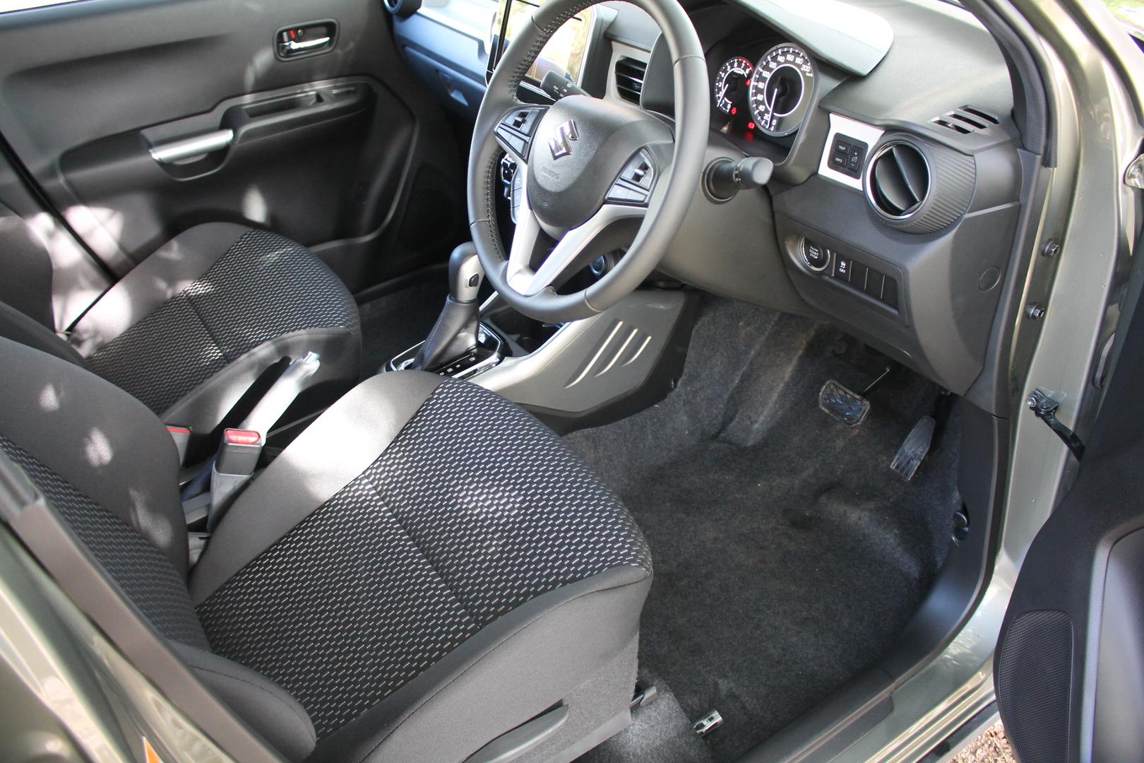 2024 Demo Suzuki Ignis MF Series II GLX Hatchback