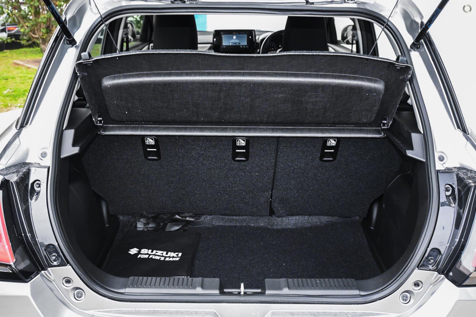 2025 New Suzuki Swift UZ Hybrid Hatchback