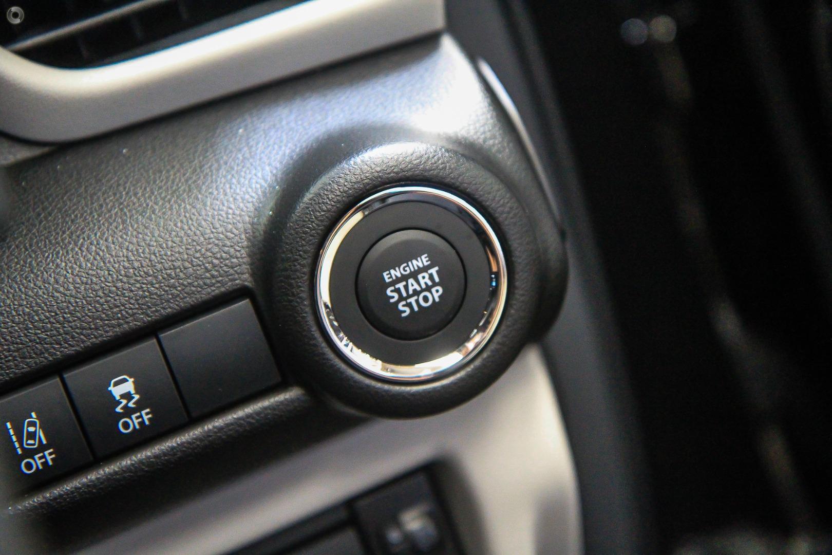 2025 New Suzuki Swift UZ Hybrid GLX Hatchback