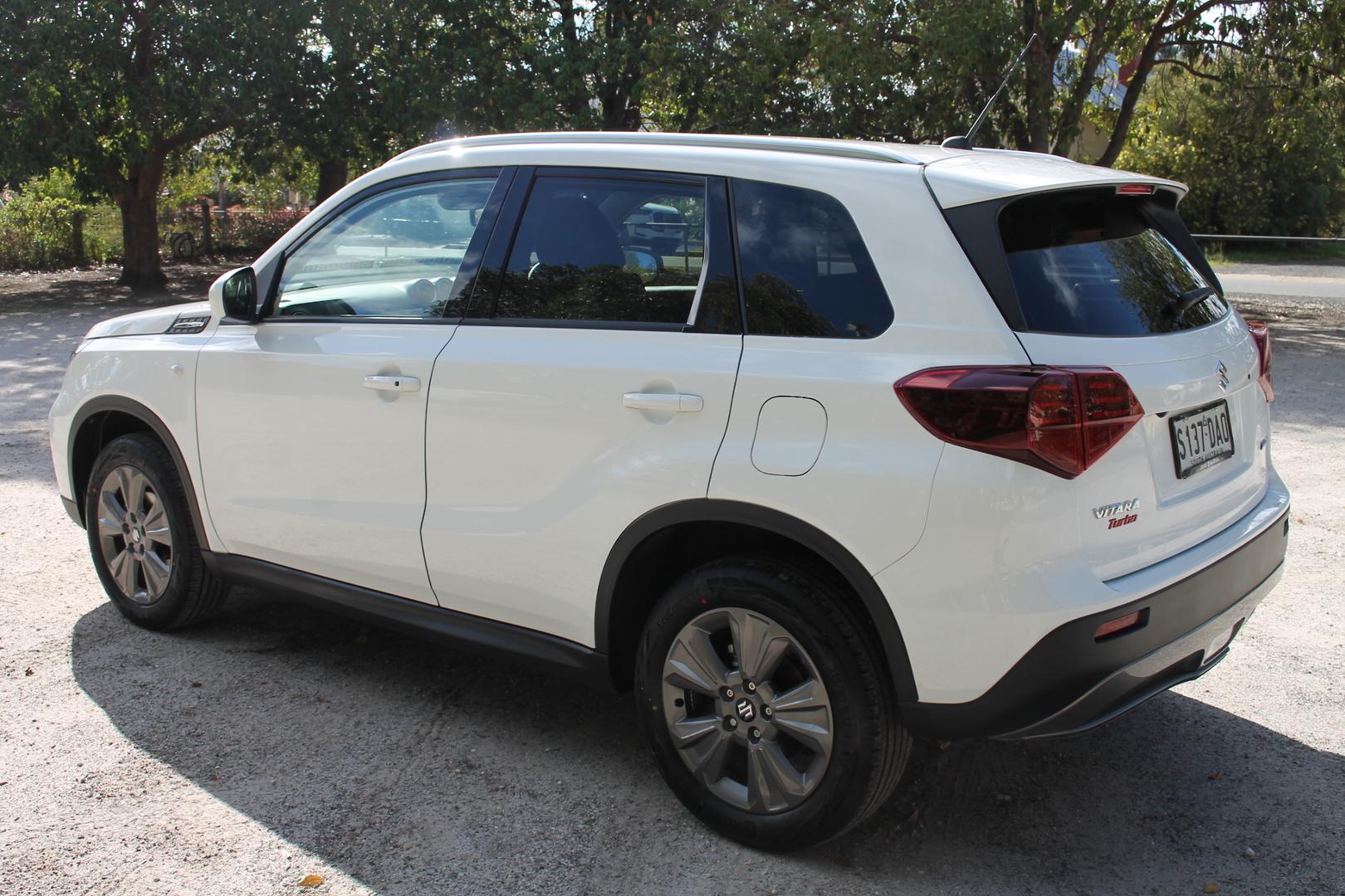 2026 Demo Suzuki Vitara LY Series II Turbo Hybrid SUV